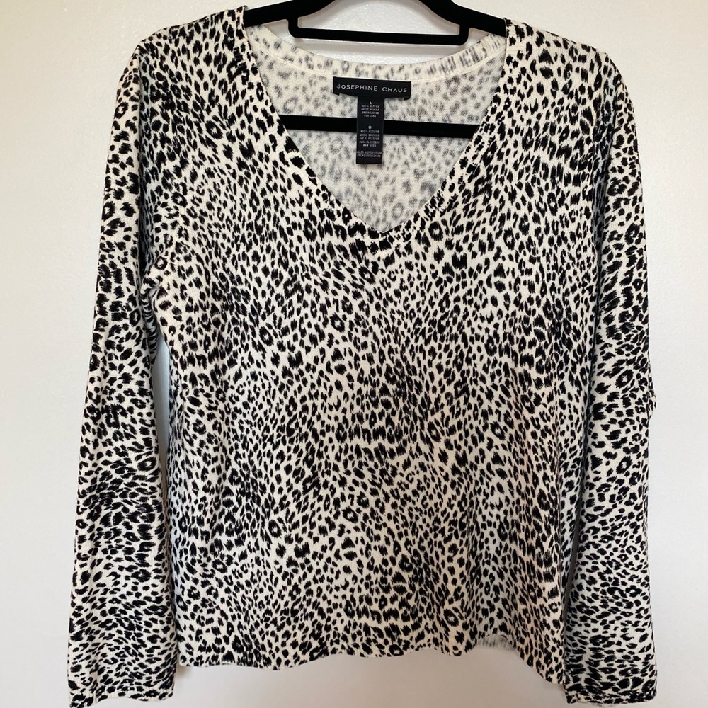 Josephine Chaus Animal Print V-Neck Sweater